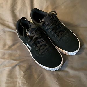 Puma women’s size 7.5